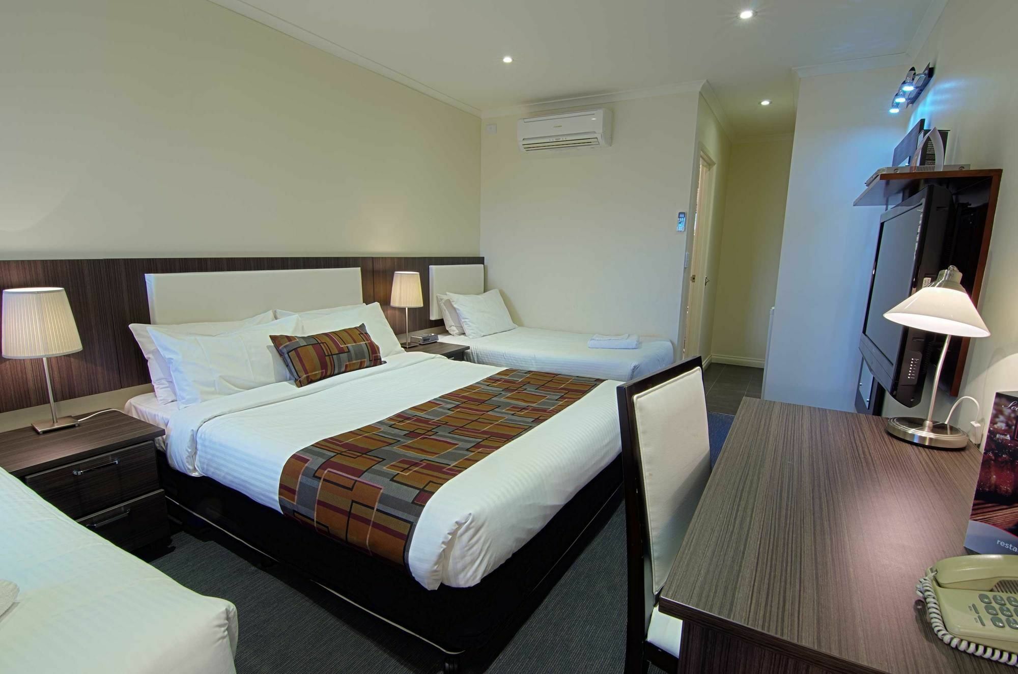 Best Western Plus Buckingham International Moorabbin Esterno foto